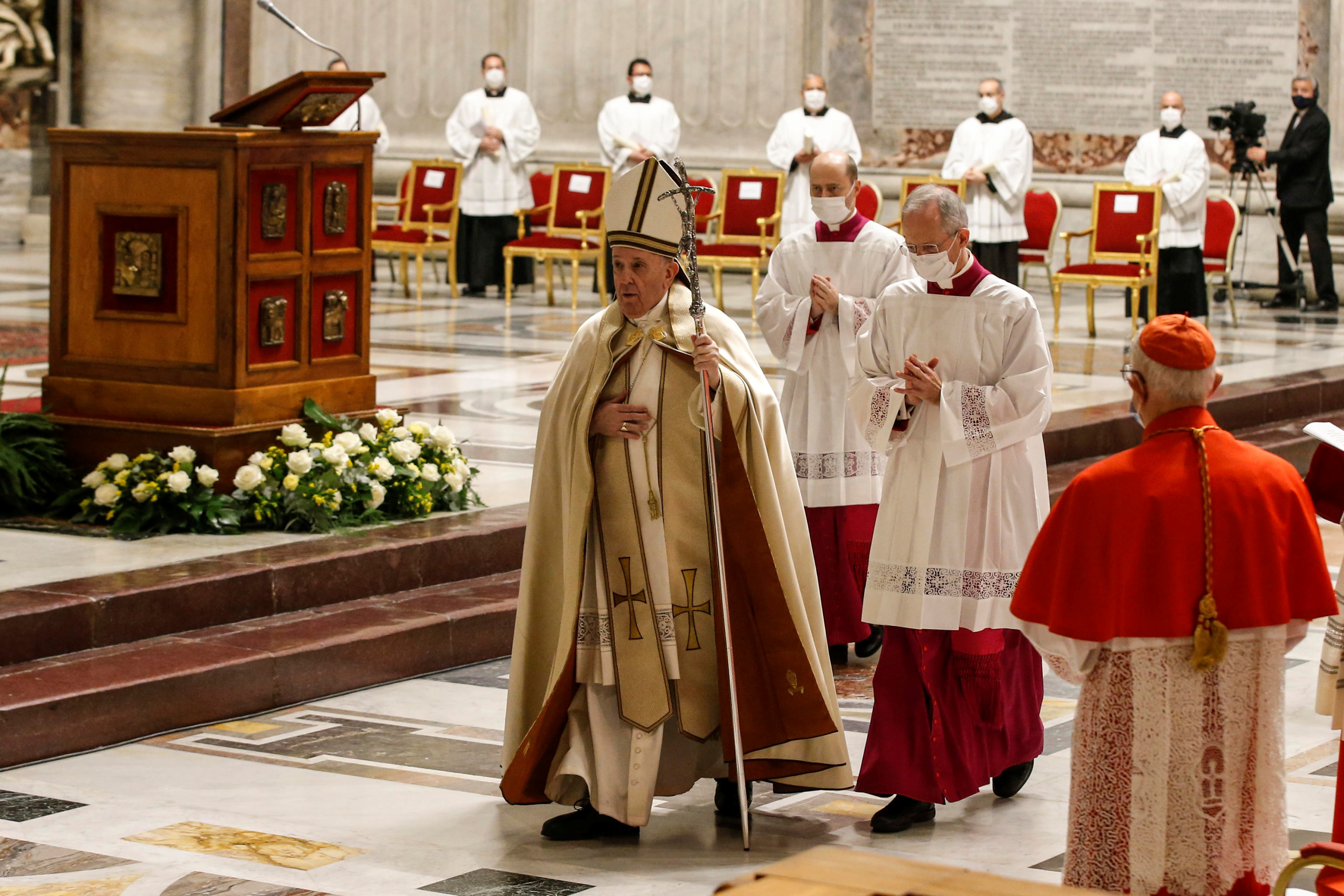 El papa Francisco nombró a 13 cardenales y les advirtió del peligro de la corrupción