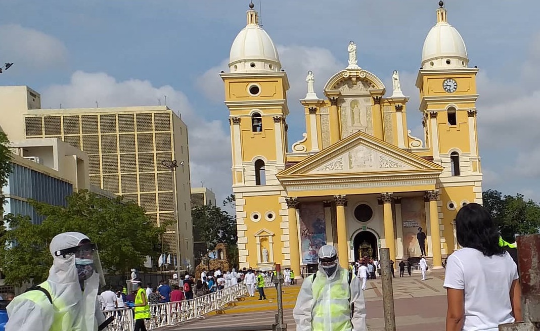 Basílica de Chiquinquirá abrirá sus puertas desde el #19Nov para que los devotos asistan a eucaristía