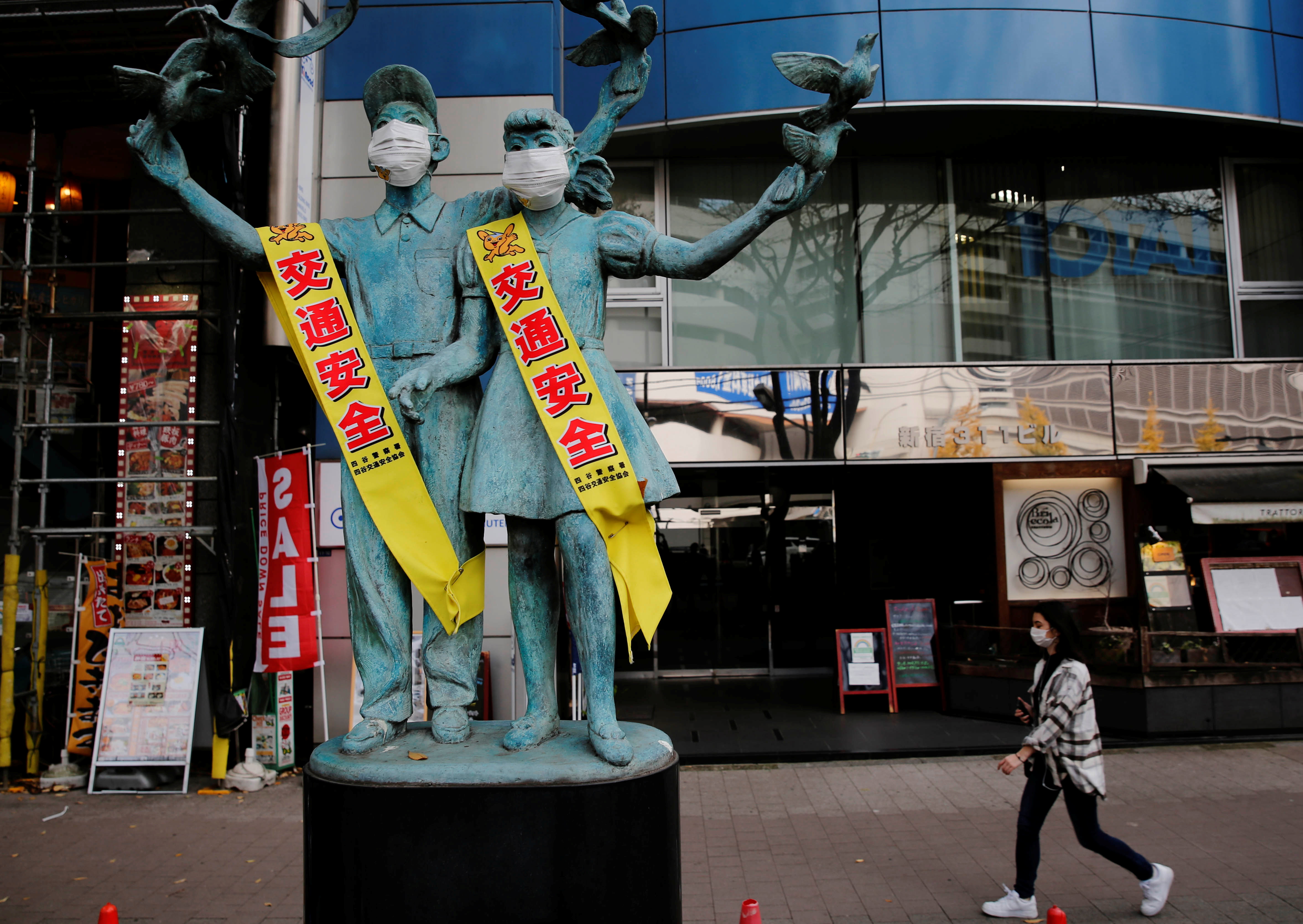 Tokio advierte sobre la presión de la pandemia en sus hospitales y se pone en máxima alerta