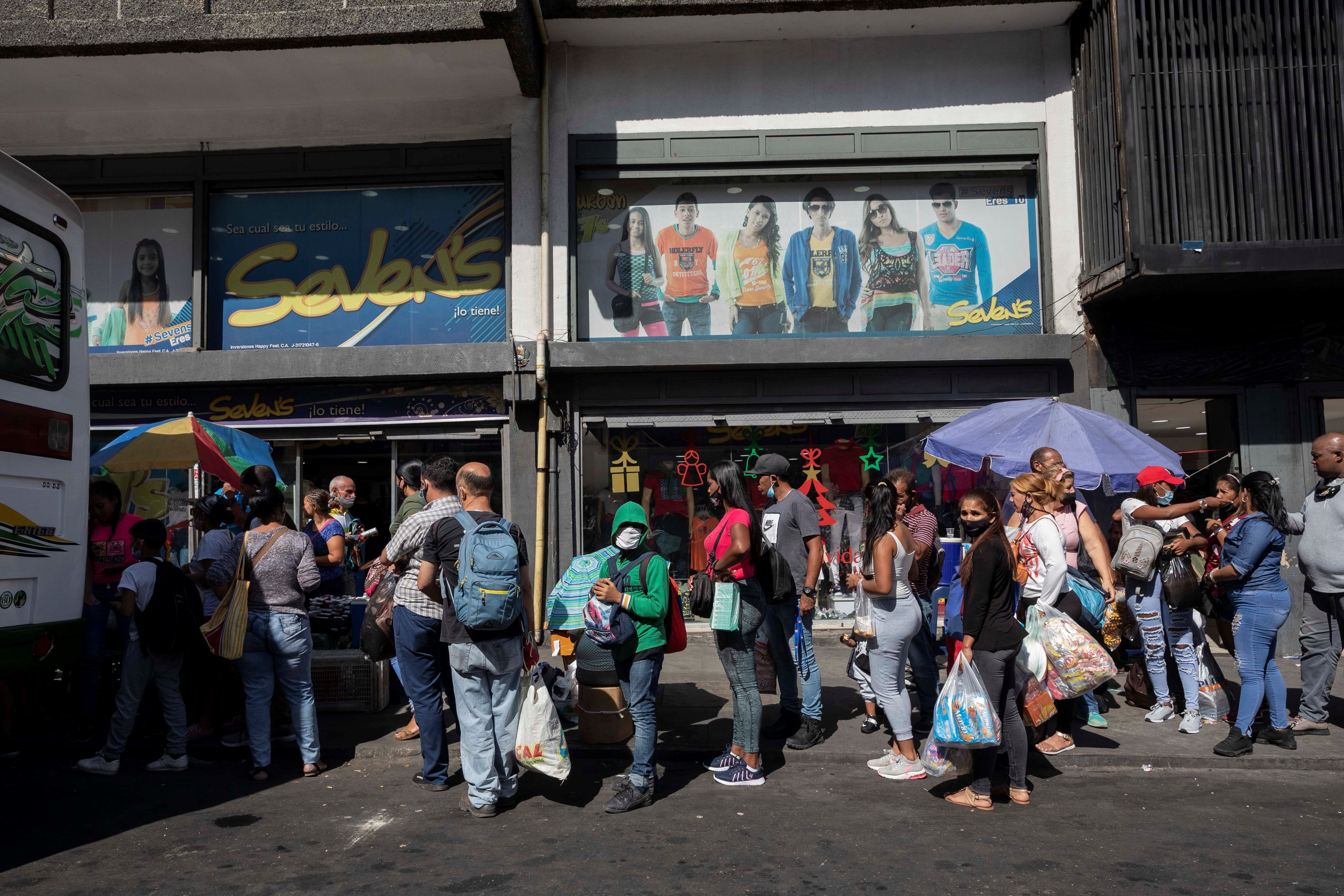 Inflación del mes de noviembre en Venezuela disminuyó por la perdida de reservas internacionales