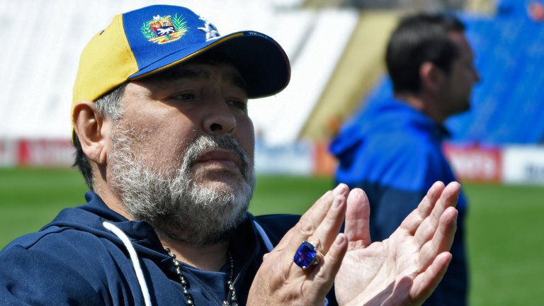 “Acabas de besar un departamento”: La historia de la joya más lujosa de Diego Maradona