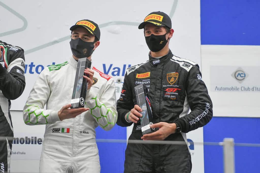 Jonathan Cecotto festejó con podio en la última válida del Gran Turismo Sprint