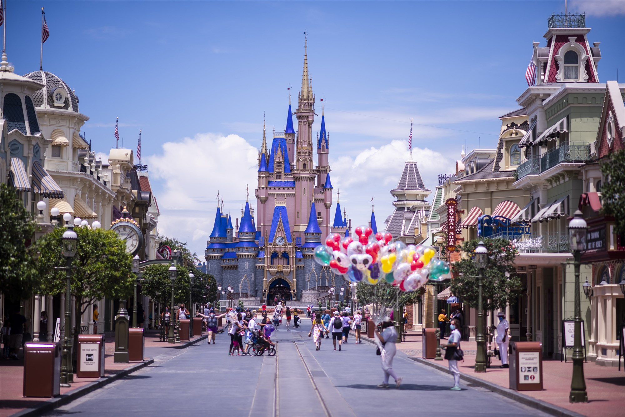 Empleado de Disney World ayudó a una mujer a escapar de la violencia doméstica