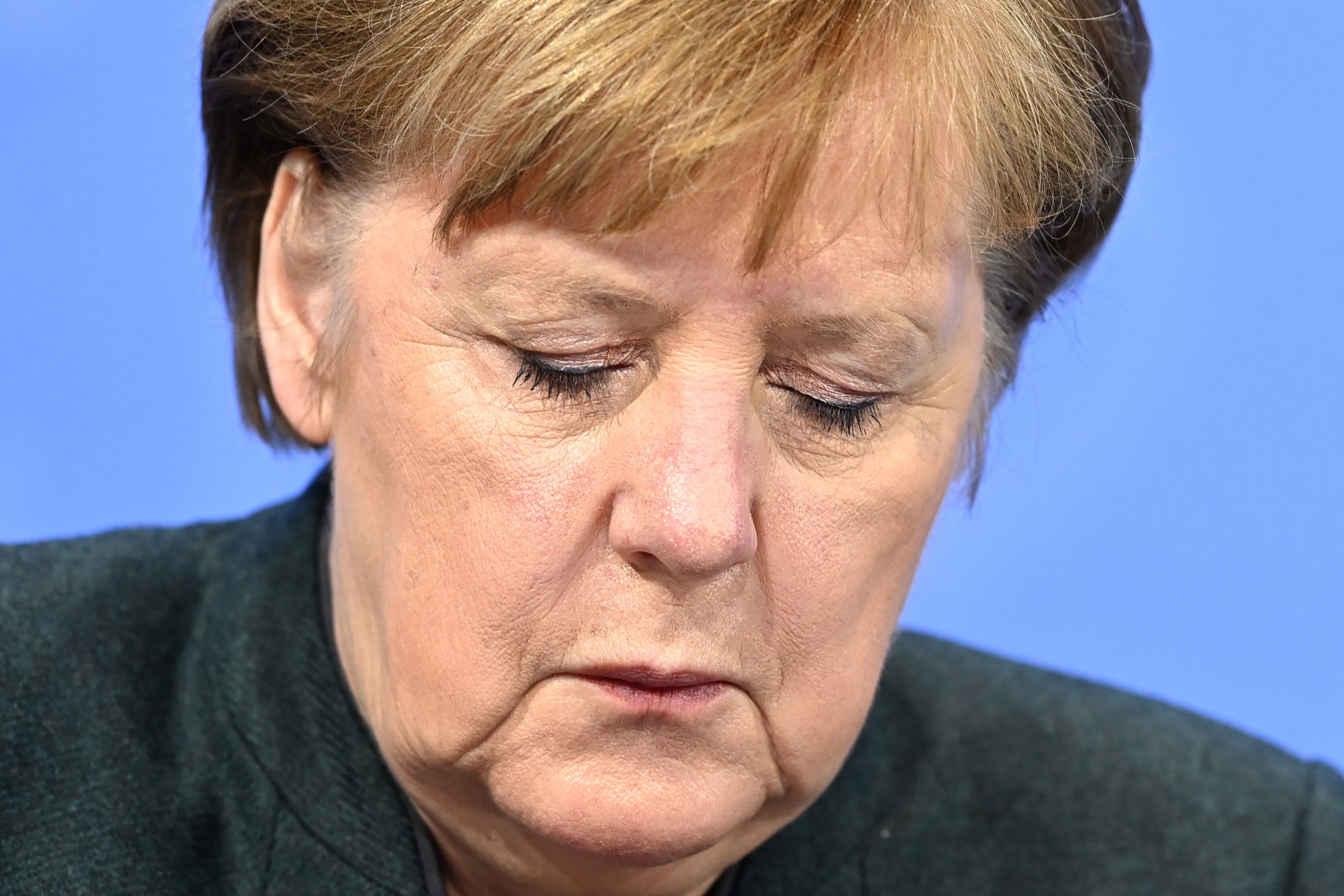 Escándalo: EEUU habría espiado a Merkel y sus aliados europeos con ayuda de inteligencia danesa
