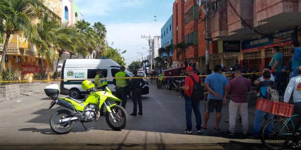 Atentado con granada a un comercio dejó 14 heridos en Barranquilla