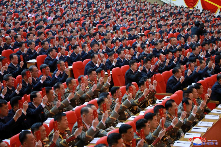 La insólita y riesgosa medida que obligaron a adoptar a los jerarcas de Corea del Norte