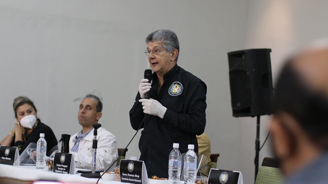 Ramos Allup: La oposición debe considerar la pertinencia de participar en los próximos comicios si se alcanzan las condiciones requeridas