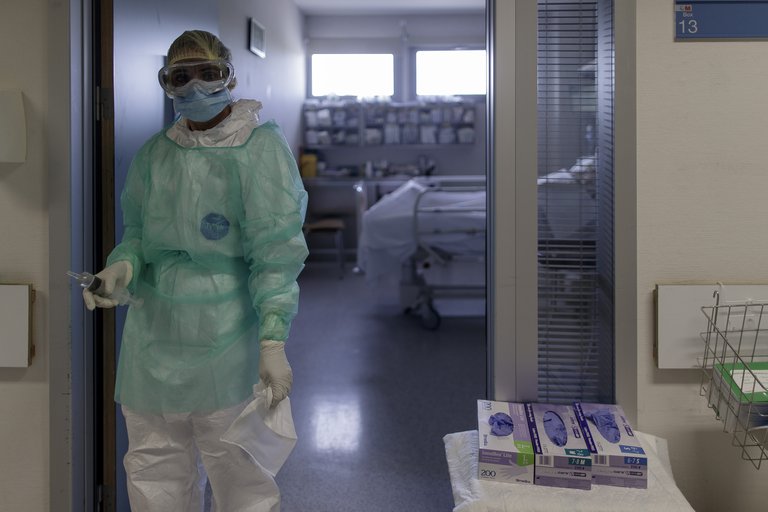Detectaron una nueva cepa del coronavirus en Ucrania