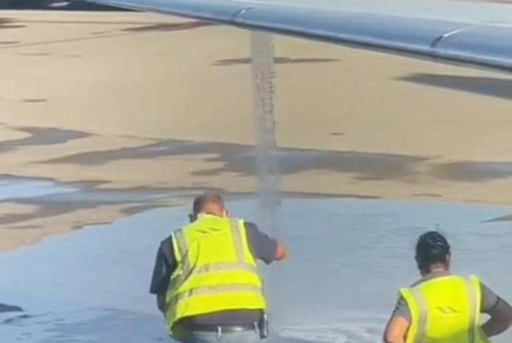 Avión en Maiquetía sufrió una fuga de combustible en una de sus alas (VIDEO)