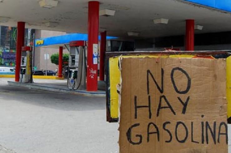 El estado Bolívar se encuentra paralizado: Un mes sin despachar gasolina al público