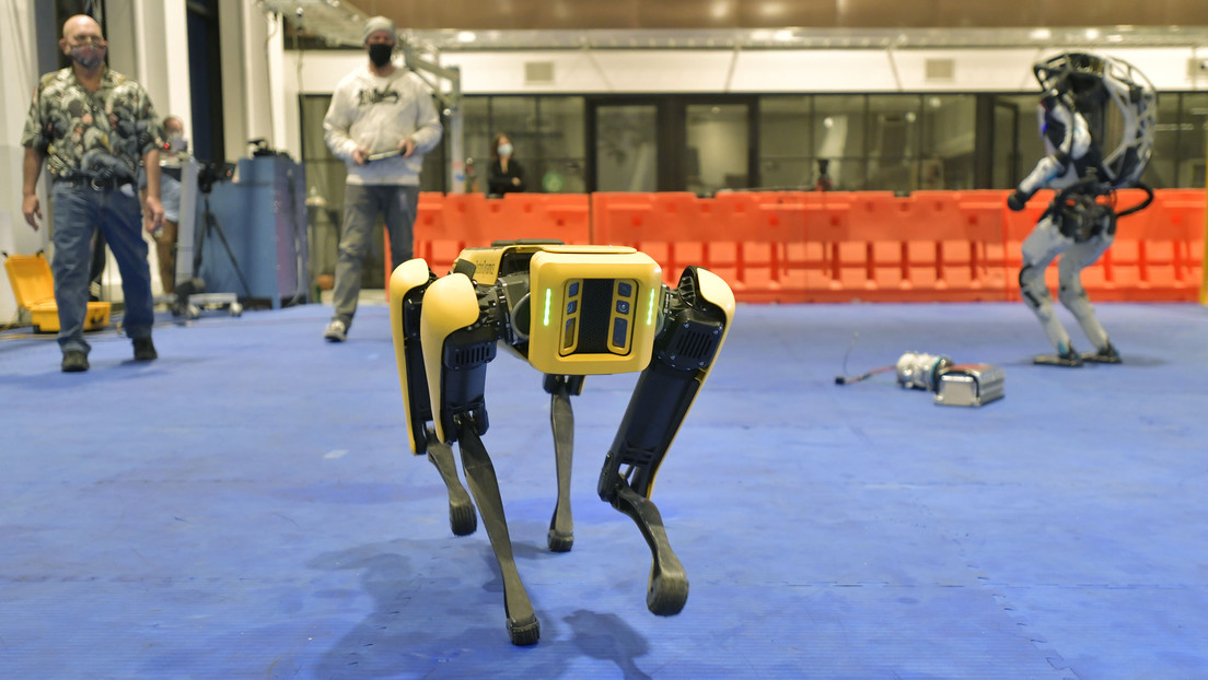 Policía de Nueva York dejará de usar perro robot tras la polémica que generó su aparición