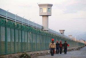 HRW aseguró que el régimen chino comete crímenes de lesa humanidad contra la minoría uigur
