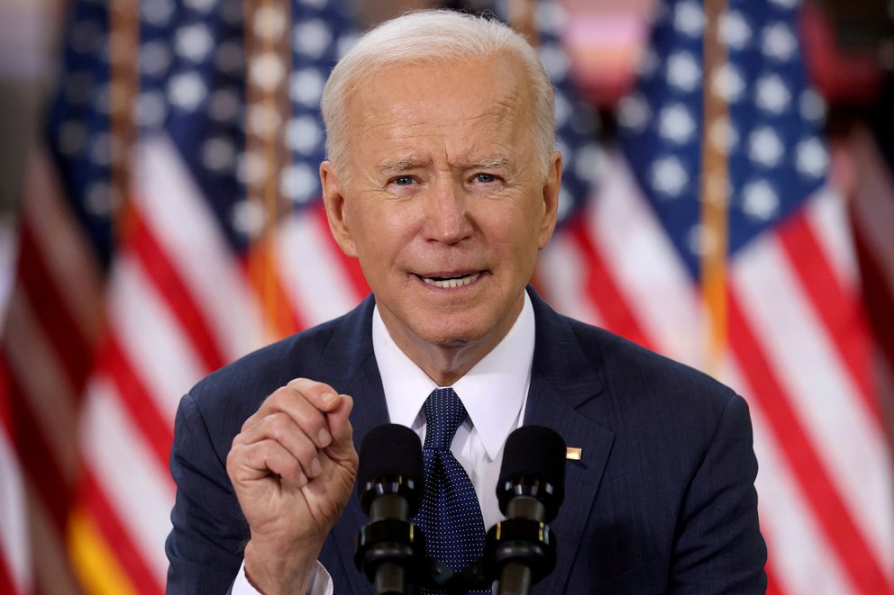 Biden considera que el ataque cibernético que detuvo el oleoducto de EEUU fue un “acto criminal” (VIDEO)