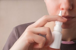 Primer ensayo en humanos: Australia, la primera nación que avanza en una vacuna en aerosol nasal