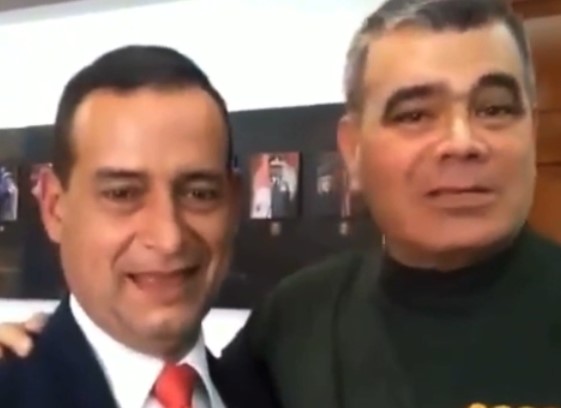 Padrino López + El Duende + 2 cajas de vino (VIDEO)