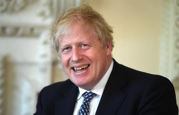 Boris Johnson es investigado por un viaje a una isla del Caribe y violación del código de ética