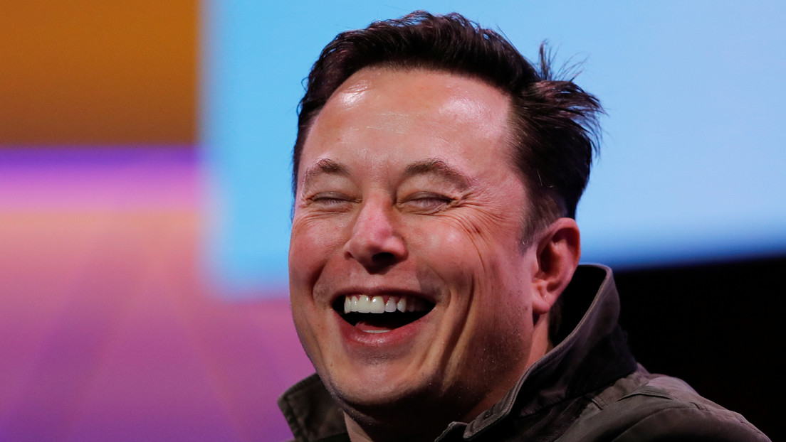 “Hola, soy Elon Musk”: Estafadores se hacen pasar por el magnate para robar millones