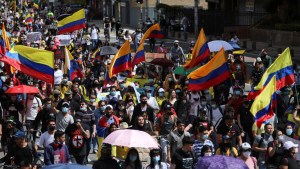 ¿Hacia dónde va Colombia en medio de protestas y parciales concesiones de Duque?