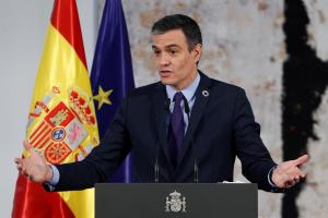 Pedro Sánchez reclama a la UE un “liderazgo claro” para compartir vacunas