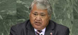 Líder de Samoa se dice “elegido por Dios” y se aferra al poder