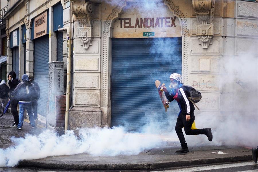Colombia: Convulsionada entre el vandalismo y las muertes (Videos)