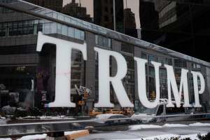 Fiscalía de Nueva York podría presentar cargos penales contra la empresa de Trump