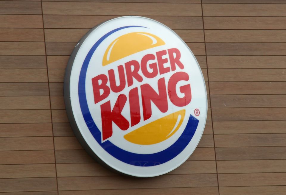 Burger King le debe dos millones de dólares a una empleada por despedirla con problemas en la tráquea