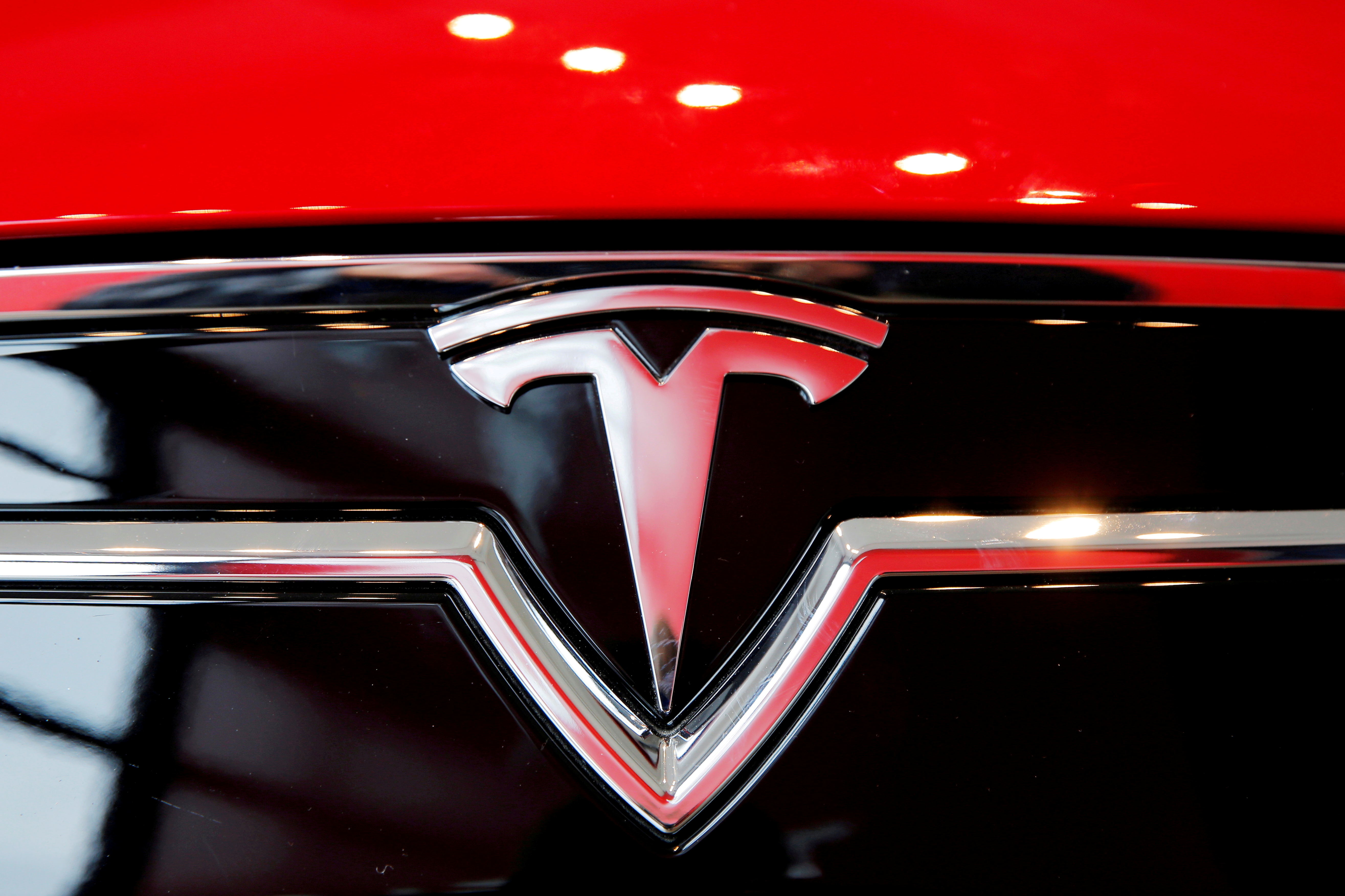 Tesla lanzará Model S Plaid de alta gama para competir con Mercedes y Porsche