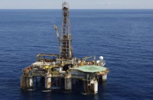 Equinor y Exxon invierten USD 8.000 millones en pozos de petróleo en el mar de Brasil