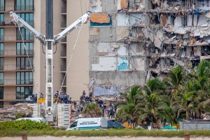 El número de fallecidos del derrumbe en Miami-Dade se mantiene en 11