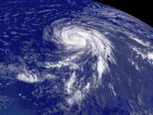 Tormenta cerca de Carolina del Norte amenaza con convertirse en ciclón