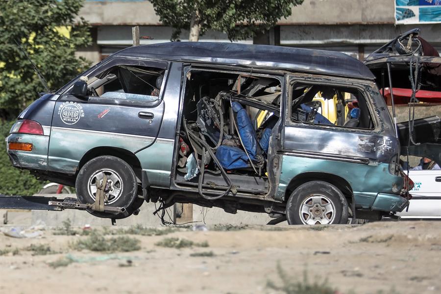 Al menos siete personas murieron tras dos atentados con bombas en Kabul (Fotos)