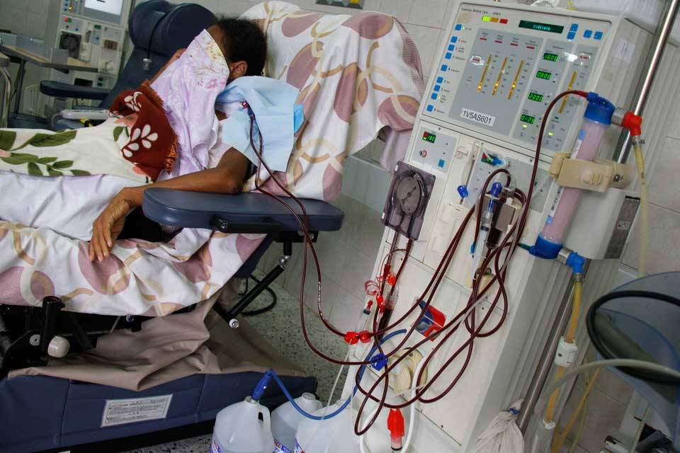 Denuncian que el régimen de Maduro viola los DDHH de los pacientes con insuficiencia renal crónica