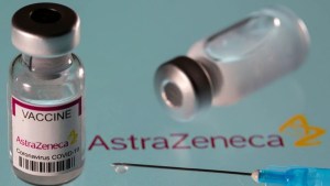 Qué dicen los expertos sobre los posibles efectos adversos de la vacuna de AstraZeneca