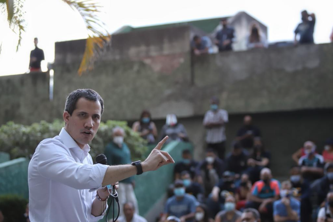 Guaidó: Ni con disparos, ni con secuestro político nos van a detener