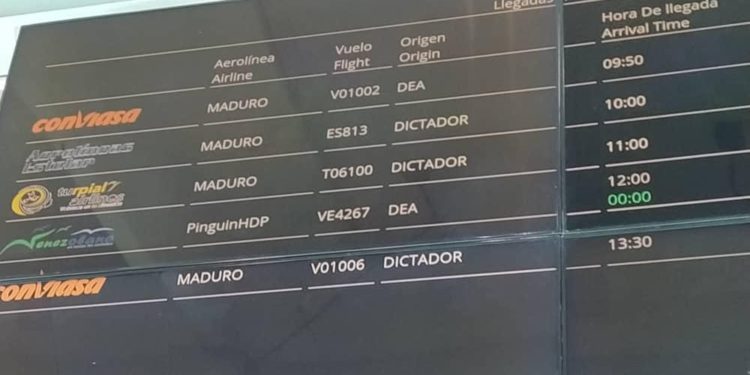“Maduro dictador”: Mensaje que hackers dejaron en pantallas del aeropuerto de Porlamar (FOTO)