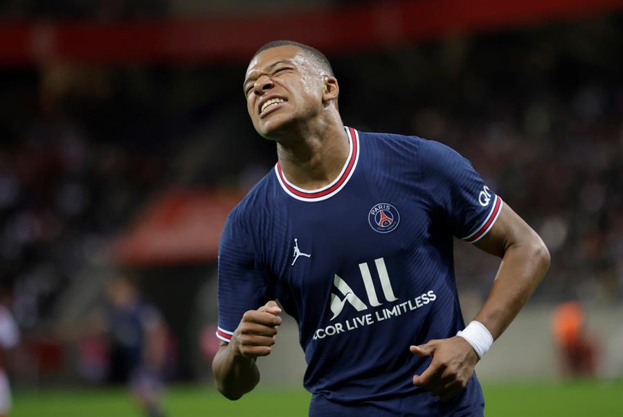 El PSG retomó la negociación para conservar a Mbappé, según L’Équipe