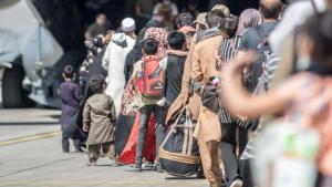 Italia es el país de la Unión Europea que más afganos evacuó de Kabul