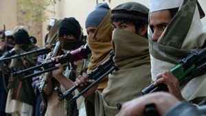 Los talibanes tomaron la embajada de Noruega: Destruyeron los vinos y los libros para niños