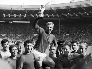 Fallece legendario jugador de fútbol Roger Hunt, campeón del mundo con Inglaterra en 1966