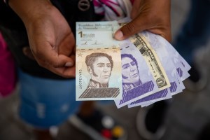 Encuesta LaPatilla: Seis de cada 10 venezolanos no confiaría sus dólares en la banca venezolana