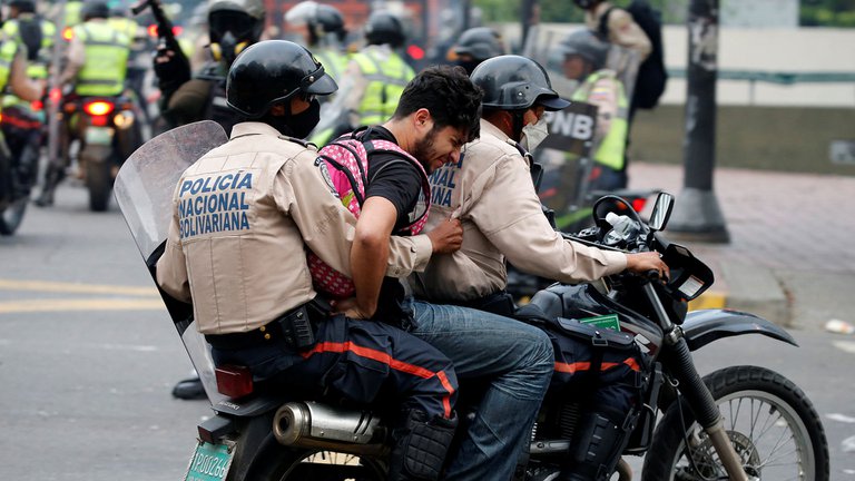 La burlona reforma de las leyes con las que el chavismo quiere hacer creer que respetará los DDHH