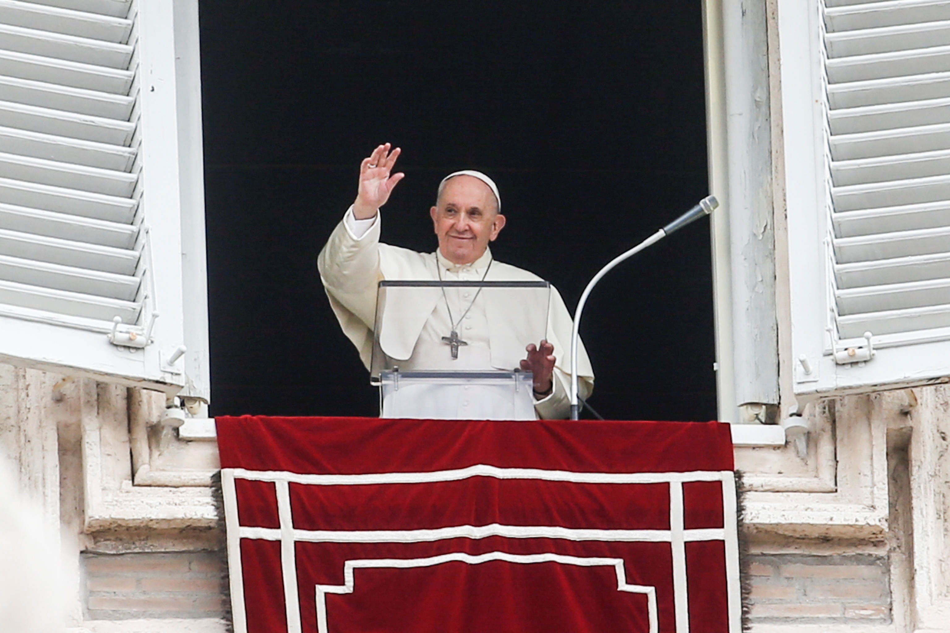 El papa Francisco invitó a los jóvenes a ser “la conciencia crítica de la sociedad”