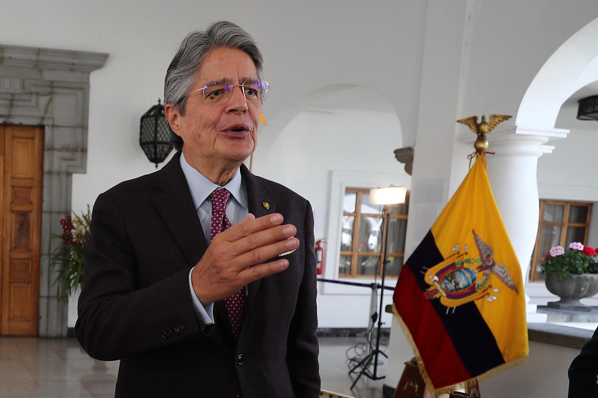El presidente de Ecuador asegura que su plan para los migrantes venezolanos busca incorporación social (video)