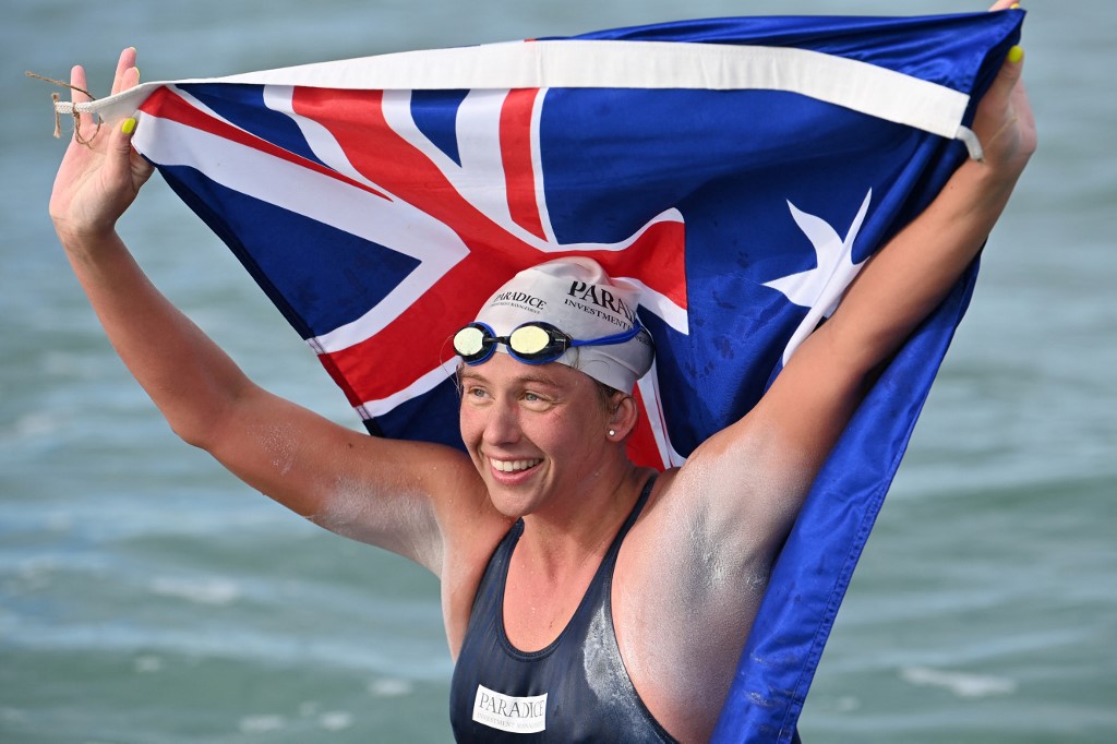 Nadadora australiana rompe récord al atravesar La Mancha por 44° ocasión (VIDEO)