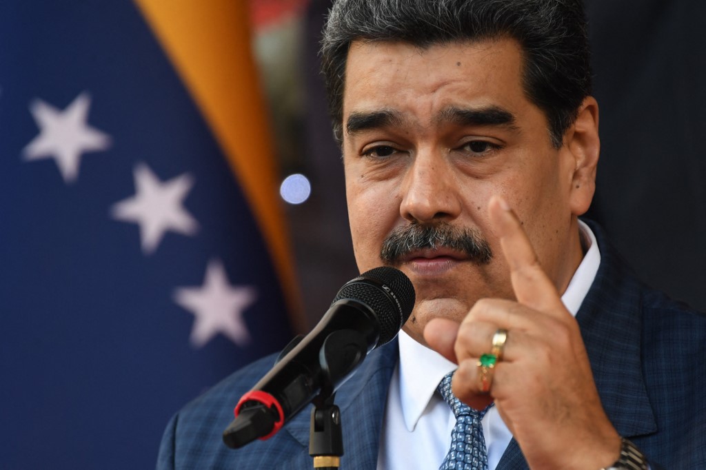 Maduro dio el visto bueno a retomar relaciones comerciales con Colombia