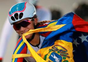 Venezolana Chacón ganó su cuarta etapa para seguir líder en la Vuelta a Colombia