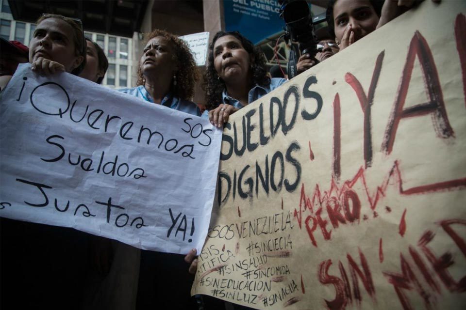 El régimen de Maduro “se hace el loco” con el aumento del salario mínimo en Venezuela