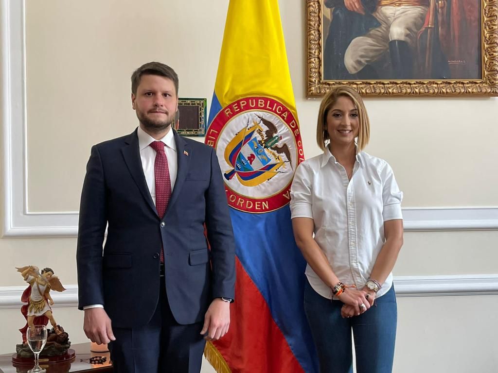 Presidenta de la Cámara de Representantes de Colombia se reunió con el representante de Guaidó y ratificó su apoyo al Gobierno Interino