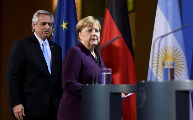 Argentina agradeció a Merkel su apoyo para un acuerdo sustentable con el FMI